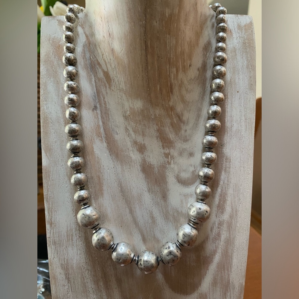 Silpada Silver Necklace Timeless Elegance